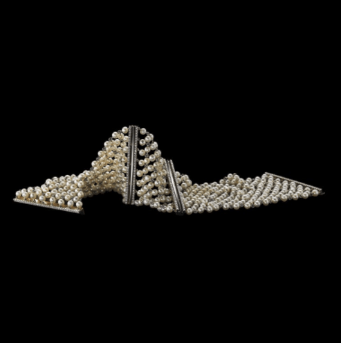 A Pair of Cuffs Pearl Mesh & Diamond - Alexandra Mor online